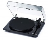   Pro-Ject Pro-Ject Essential III SB (OM 10) Piano Black